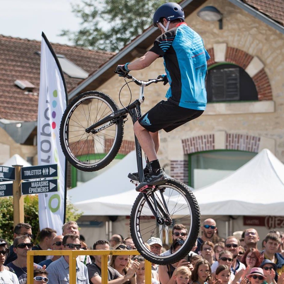 SHOW VTT TRIAL carree
